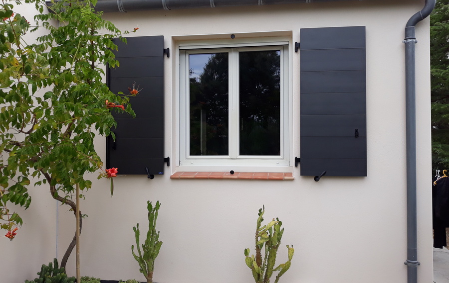 Volets battants épurés à Rambouillet