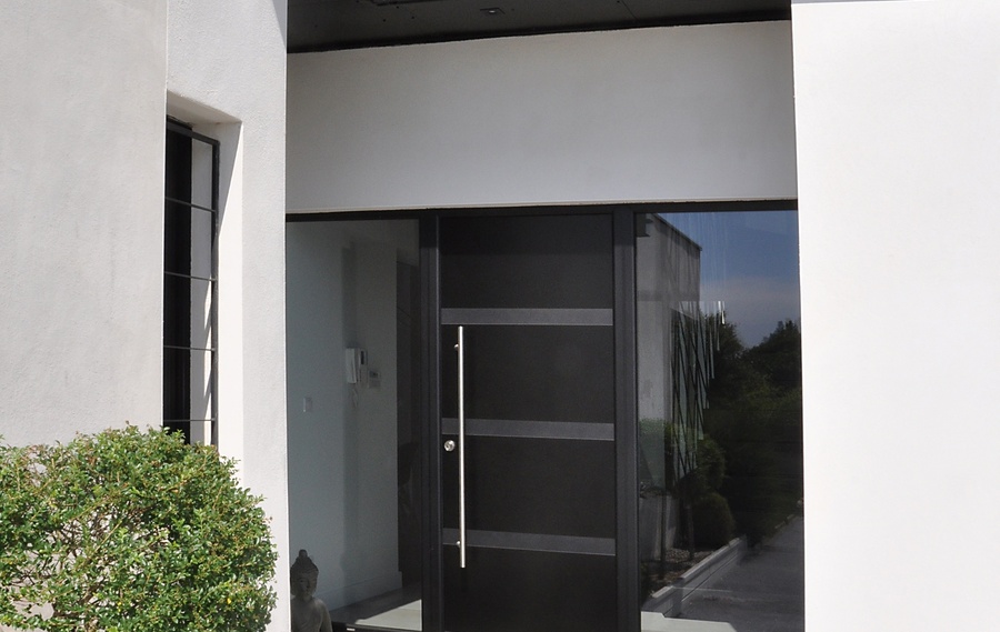 Notre gamme de portes d'entrée en ALU CLASSIQUE et CONTEMPORAINE à Rambouillet
